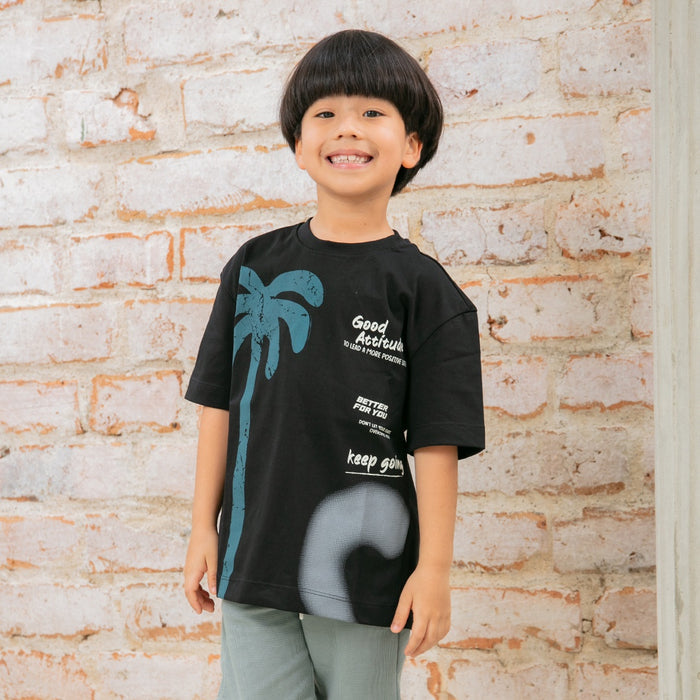 45657 CAMISETA OVERSIZE ESTAMPADO PALMERA PARA NIÑO JUNIOR