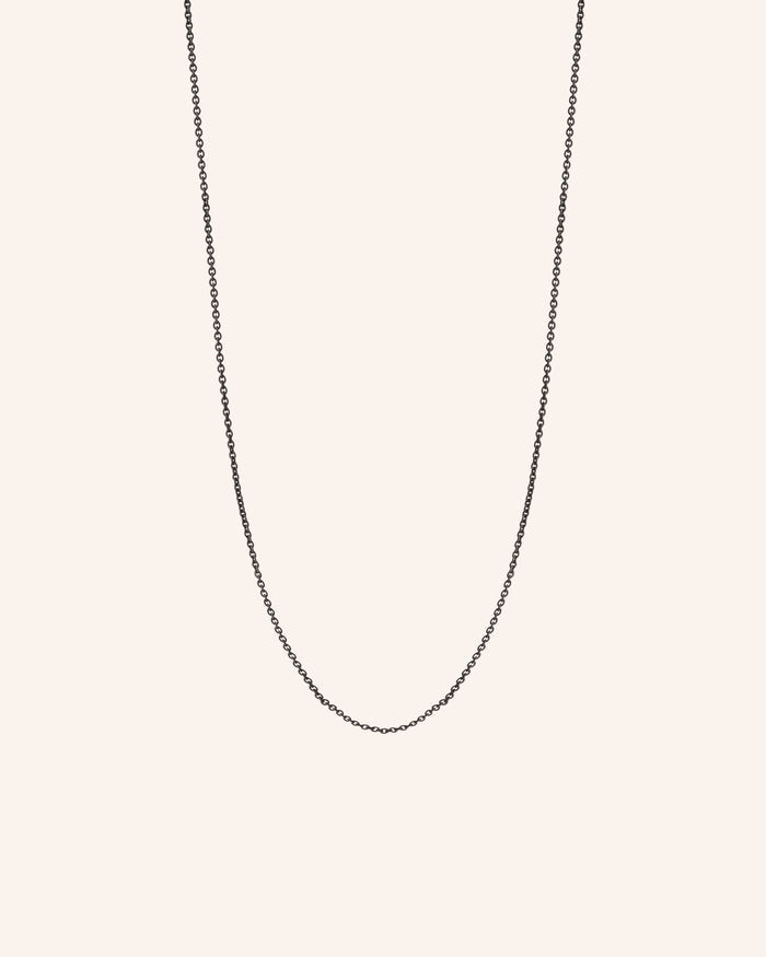 “Frankie” Delicate Black Steel Chain