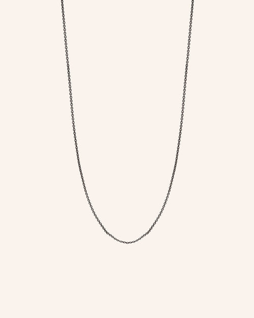 “Frankie” Delicate Black Steel Chain