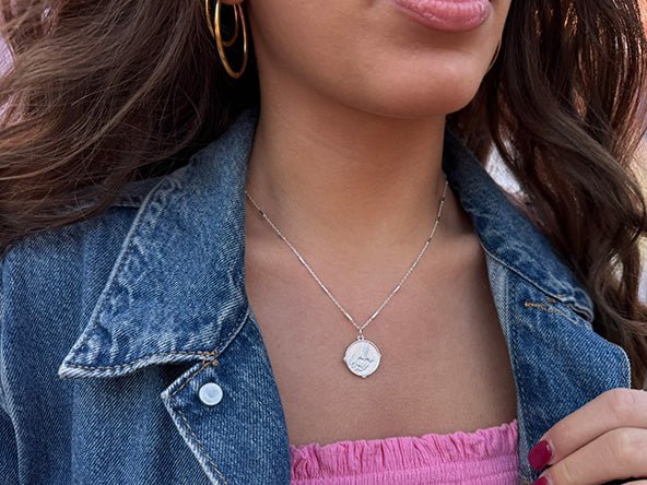 Graceful Hummingbird Pendant | LINK, design your own