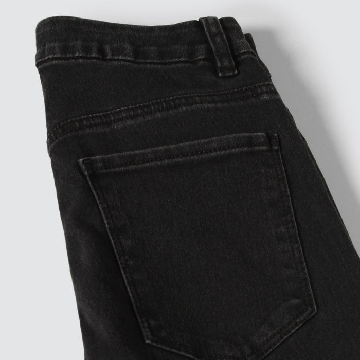 JEAN CURVY ESSENCIAL TONO NEGRO CON RESERVAS 40160361