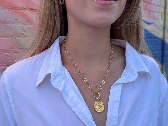 Lily & Daisy Medallion | LINK, design your own