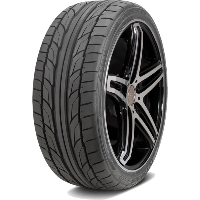 LLANTA NITTO NT555 G2 195/50R15 82V