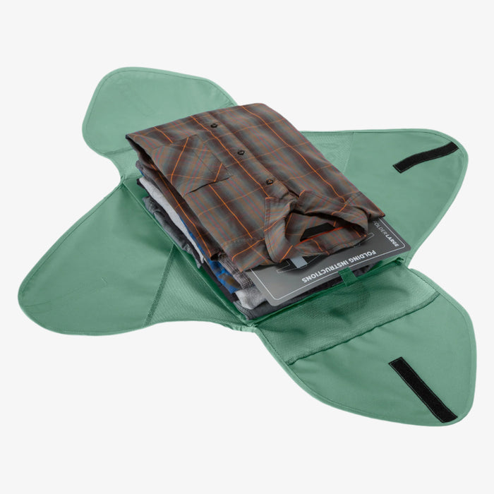Folding Garment Bag Eagle Creek
