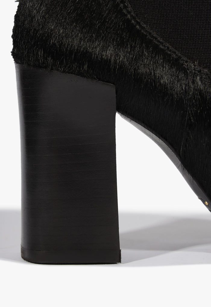 Raffaela Chelsea Boot - Schutz Shoes