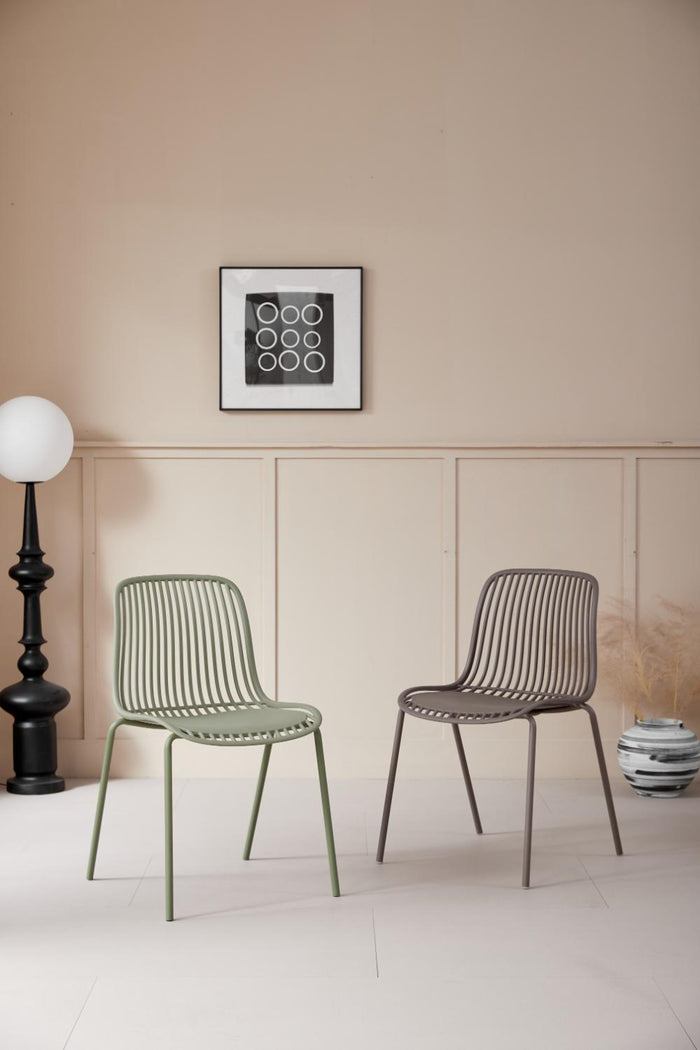 Silla Barcelona, Color Beige, Con espaldar en lineas diseño moderno