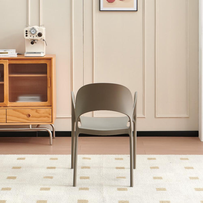 Silla Bremen, Taupe, Con espaldar, reposa brazos y diseño minimalista X2