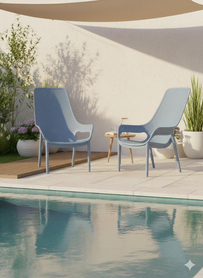 Silla Launge Mayorca, Azul Claro, con espaldar y reposa brazos