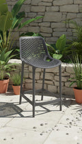 Silla para Bar Miame, Color Gris Oscuro, con reposa pies en diseño Moderno
