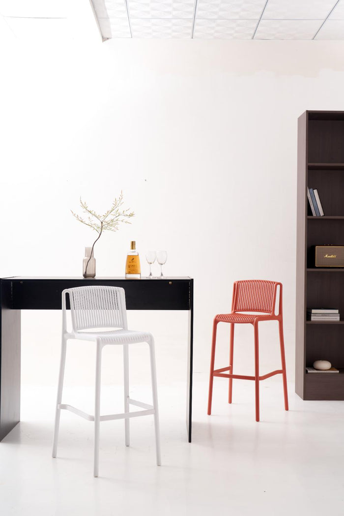 Silla para Bar Sovalla, Color Taupe, Con espaldar redondo transpirable y diseño minimalista