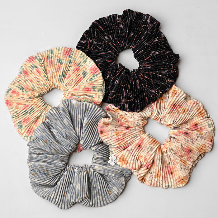 SS26 Crinkle Scrunchie