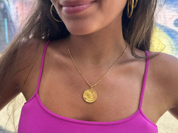 Sunny Sunflower Bee Pendant | LINK, design your own